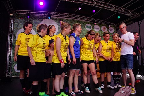 Com Together Cup